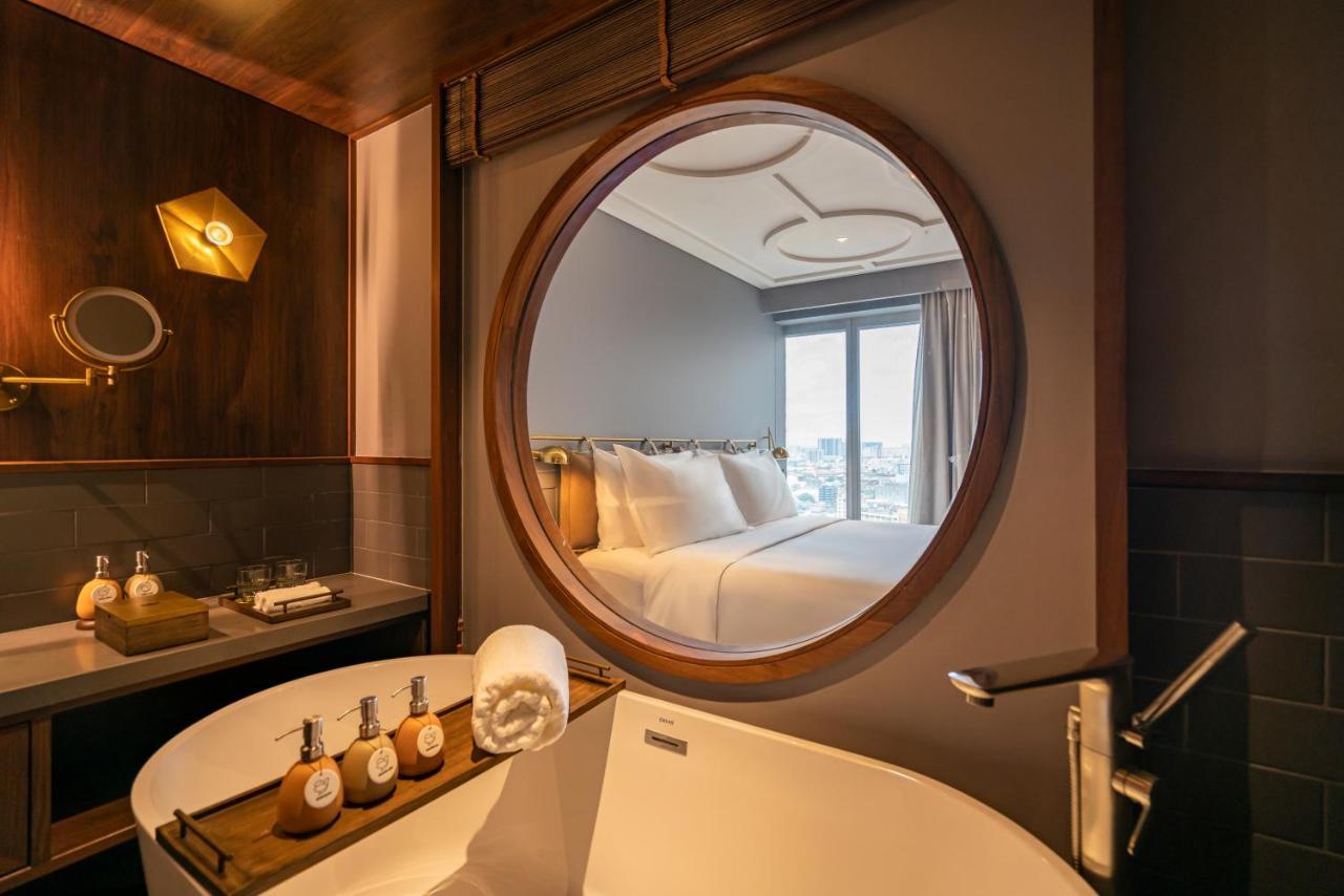 Hotel Fusion Original Saigon Centre Ciudad Ho Chi Minh  Exterior foto Bathroom